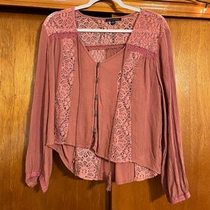 American eagle outfitter pink lacy long sleeve shirt
